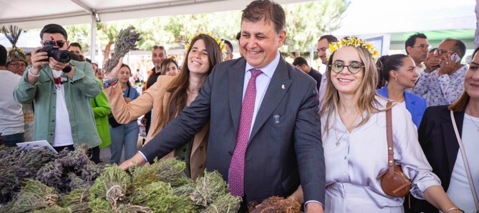 Alaçatı Ot Festivali, Çeșme ekonomisine yine can suyu olacak: Hedef 750 milyon TL’lik hacim