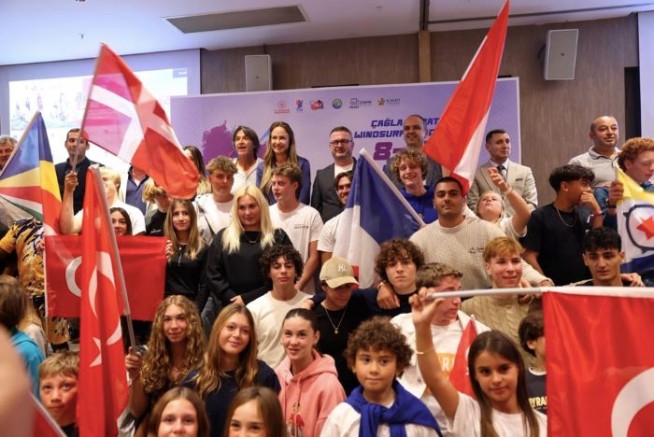Alaçatı Windfest 2025 başladı: Rüzgâr bu kez doğa için esiyor