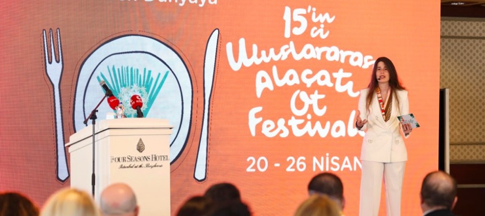 Başkan Denizli, 15. Uluslararası Alaçatı Ot Festivali’ni İstanbul lansmanında tanıttı: ilk kez uluslararası ünvanıyla ziyaretçilerini ağırlayacak