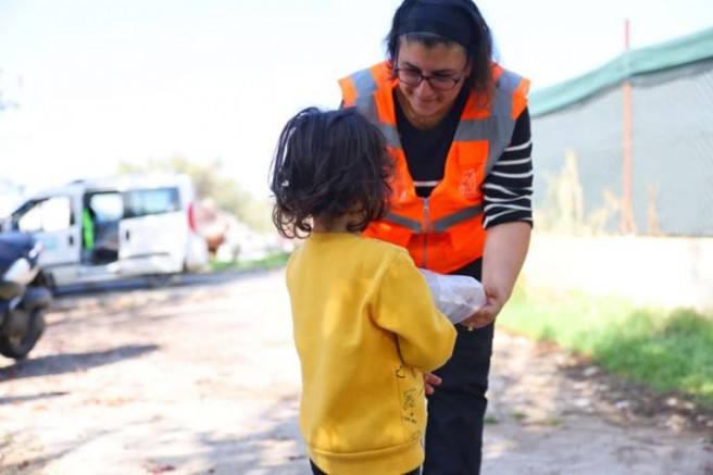 Çeşme Belediyesi’nden ilköğretim öğrencilerine beslenme desteği