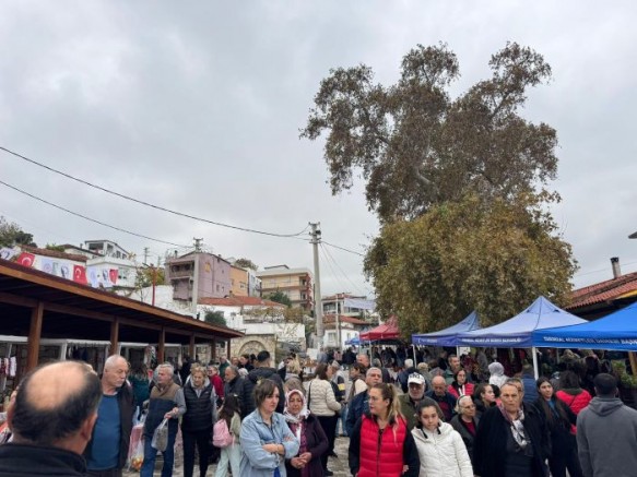 Dünyanın İlk Furma Zeytin Festivali Karaburun Eğlenhoca Köyü’nde Gerçekleşti