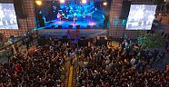 Alaçatı Ot Festivali'nde Duman İzdihamı