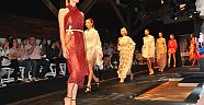 İzmir-Alsancak Moda Günleri Defilesi'nde Moda Rüzgarı.