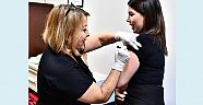 İzmir Büyükşehir Belediyesi HPV aşısı uygulamasını başlattı