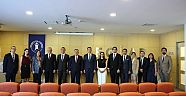 İzmir Valisi Dr. Süleyman Elban EGİAD'ı Ziyareti Etti