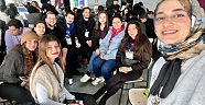 İzmirli gençler “fark edil-fark ettir” diyerek buluştu