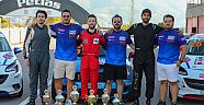 İzmirli H2K Racing Team Körfez’de kupalara ambargo koydu