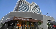 Medicana İzmir, 3 yaşında