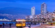 Nostaljik tramvay Çiğdem yeni yıl için süslendi