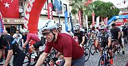 VeloTürk Gran Fondo Çeşme’de pedallar barış ve spor için döndü